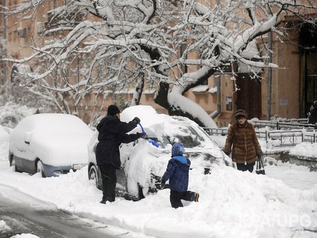 К середине недели снегопады в Украине прекратятся