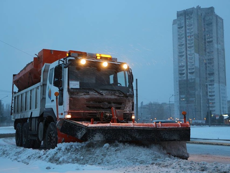 Днепропетровская ОГА просит местных предпринимателей помочь очистить улицы от снега