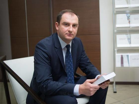 ﻿Команда Зеленського планує подати законопроєкт про створення служби фінансових розслідувань як невідкладний – Верланов