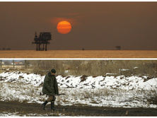 Около 130 населенных пунктов остаются без света, на Донбассе провокации, цена на нефть падает. Главное за ночь