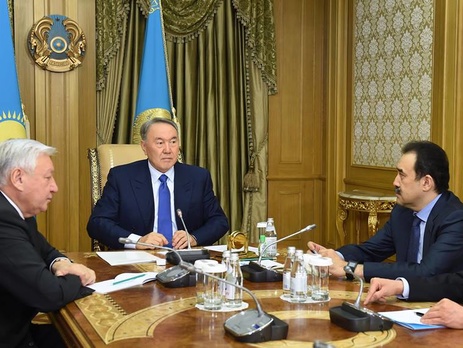 Назарбаев распустил парламент Казахстана