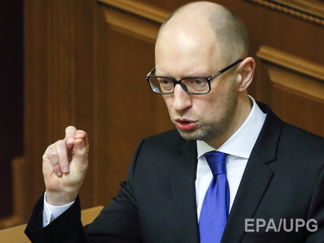 Яценюк поручил подготовить предложение по расширению санкционного списка физических и юрлиц из РФ