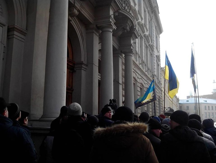 Волынец: Шахтеры, пикетировавшие Львовскую ОГА, добились погашения долга по зарплате за ноябрь