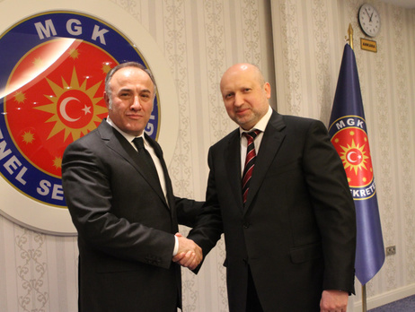 Турчинов: Украина и Турция должны противостоять разрушению баланса сил в Черноморском регионе