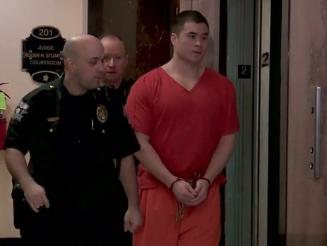 В США бывшего полицейского приговорили к 263 годам тюрьмы за изнасилование более 10 темнокожих женщин