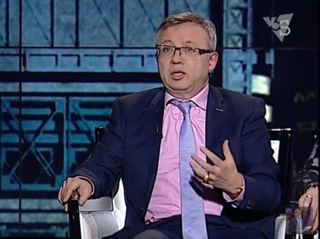 Экс-замглавы Нацбанка Савченко: Из-за санкций и падения цен на нефть Россия превращается в экономического карлика