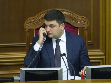 Гройсман: На следующей неделе Рада может отменить норму об отсрочке электронного декларирования