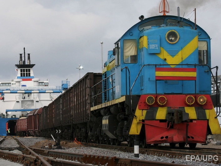 Первый контейнерный поезд, следующий из Украины в Китай в обход России, отправился на пароме в Казахстан