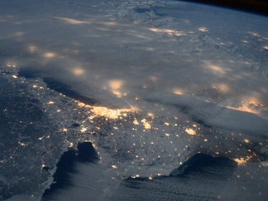 Астронавт опубликовал сделанный из космоса снимок снежной бури в США