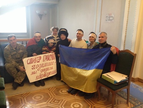 Егор Соболев: Работающей в детском саду протестующей из Кривого Рога отменили отпуск и пригрозили увольнением