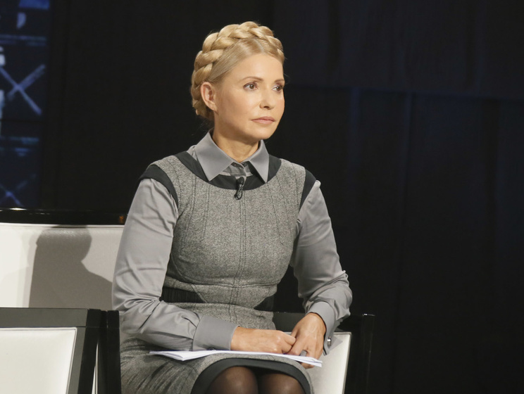 Тимошенко: Без досрочных выборов ВР отправить Яценюка в отставку будет сложно