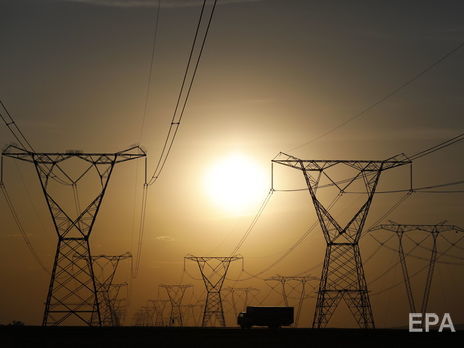 Из-за непогоды обесточенными остаются более 60 населенных пунктов в пяти областях – ГСЧС