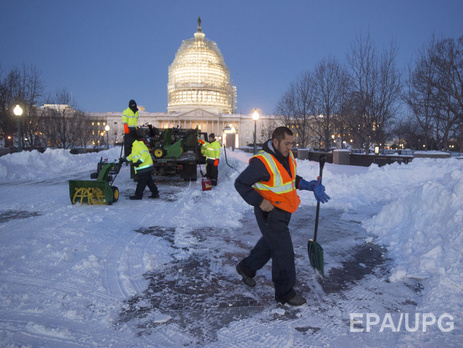 Количество жертв непогоды в США достигло 30