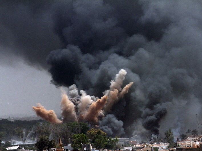 ﻿42 людини загинули внаслідок авіаудару в Лівії, влада звинувачує армію Хафтара в масовому вбивстві