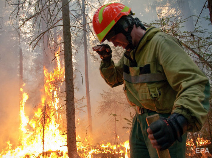 Основной причиной пожаров в Сибири и на Дальнем Востоке в МЧС России считают неосторожное обращение с огнем