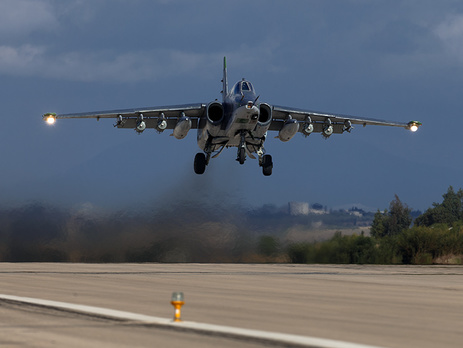 Anadolu: Российская авиация нанесла удары по рынку в сирийском Идлибе, погибли девять человек