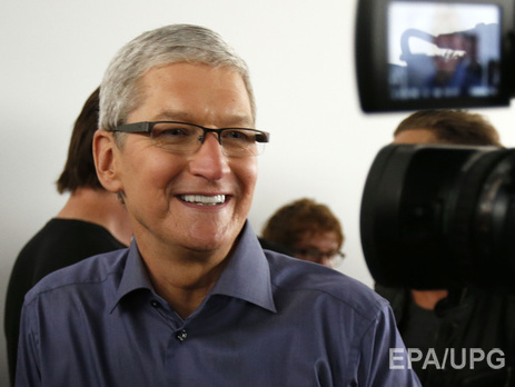 Apple считает падение курсов мировых валют причиной снижения доходов компании