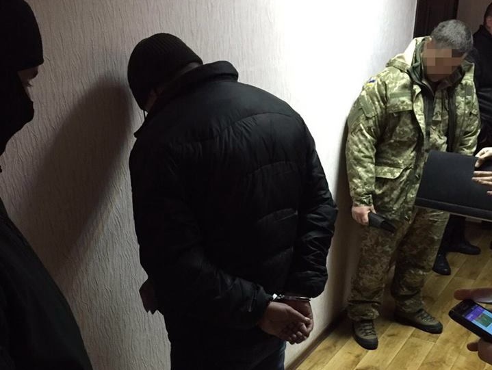 СБУ: В Киеве на взятке задержали чиновника экологической инспекции