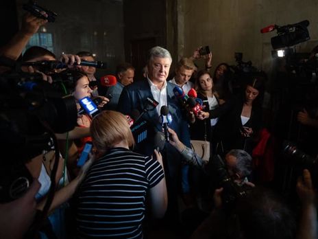 ﻿У всіх випадках, коли Порошенко перетинав державний кордон, він робив це в повній відповідності із законом – заява 