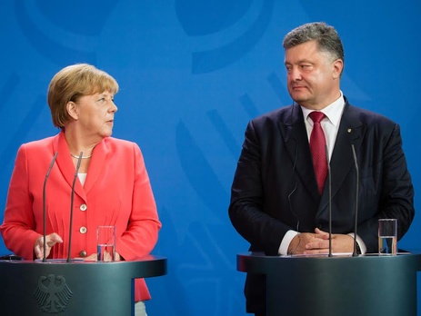 1 февраля Порошенко поедет в Германию на встречу с Меркель