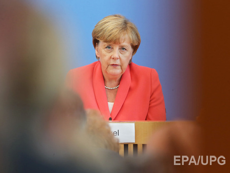 Отставку Меркель поддерживают почти 40% жителей Германии