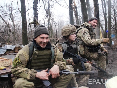 Пресс-центр АТО: С начала суток пророссийские боевики 19 раз обстреливали опорные пункты украинских военных