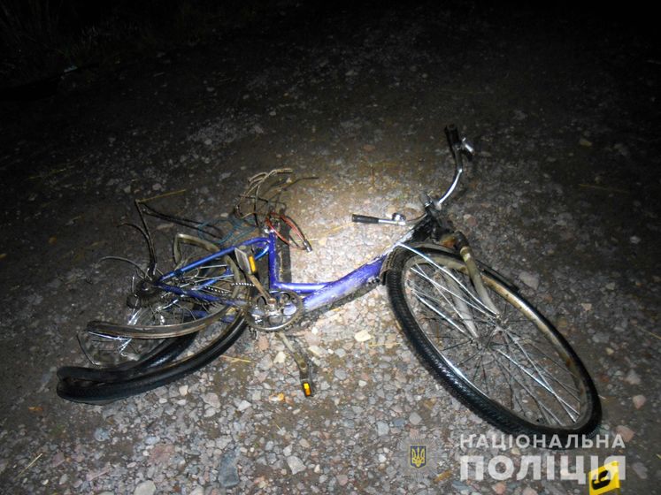 В Ровенской области пьяный подросток на иномарке отца сбил велосипедиста, последний скончался от полученных травм &ndash; полиция