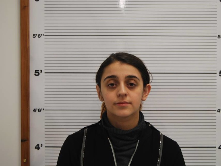 В Британии суд приговорил к шести годам тюрьмы женщину, выезжавшую с грудным сыном воевать в ИГИЛ