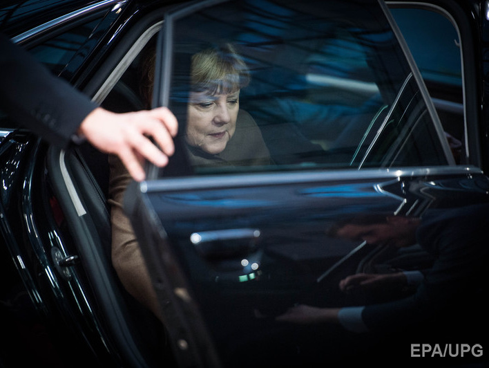 Меркель: Санкции против РФ должны быть сохранены до полного выполнения Минских соглашений