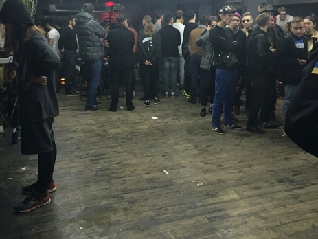 Кива: Обвинения сотрудников полиции в избиениях посетителей клуба Closer не подтвердились