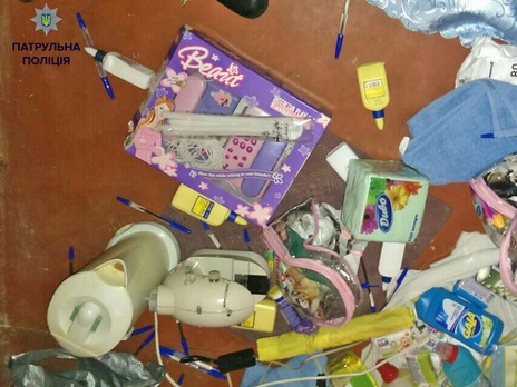 Киевские патрульные задержали двух мужчин, которые обокрали детский сад