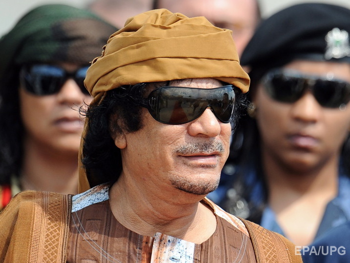 Канал BBC опубликовал видео последних минут жизни Каддафи