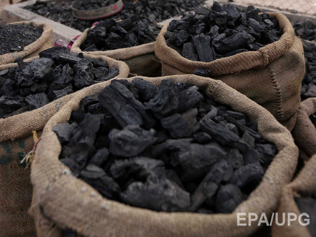 Минэнерго Украины проверит предприятия, которые СМИ обвинили в "отмывании" угля с помощью компании, связанной с Медведчуком