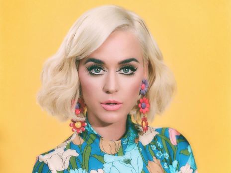 ﻿Small Talk. Кеті Перрі випустила новий ролик. Відео