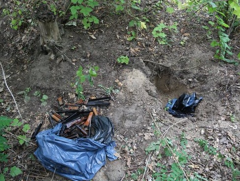 СБУ: Применявшееся против участников Майдана оружие было найдено в Киеве