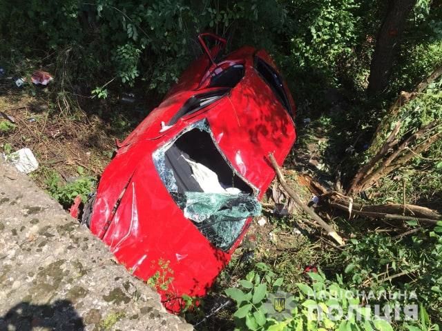 В Закарпатской области 12-летний водитель квадроцикла врезался в автомобиль, пострадало восемь человек