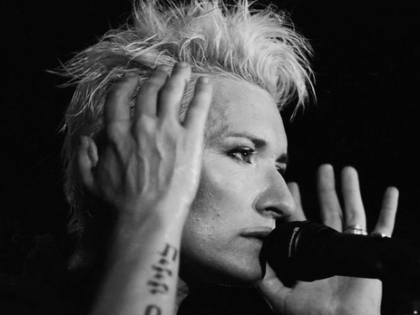 Арбенина обнажилась для обложки альбома 