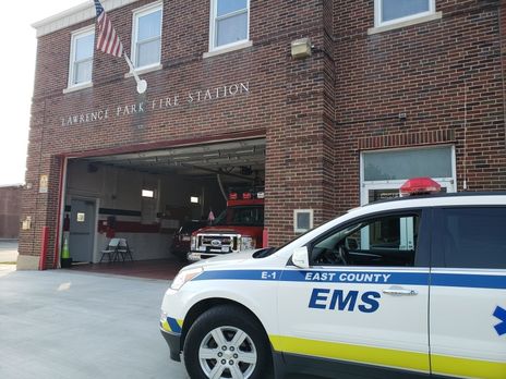 ﻿На пожежі в дитячому садку у США загинуло троє дітей пожежника, який у цей час їхав на хибний виклик