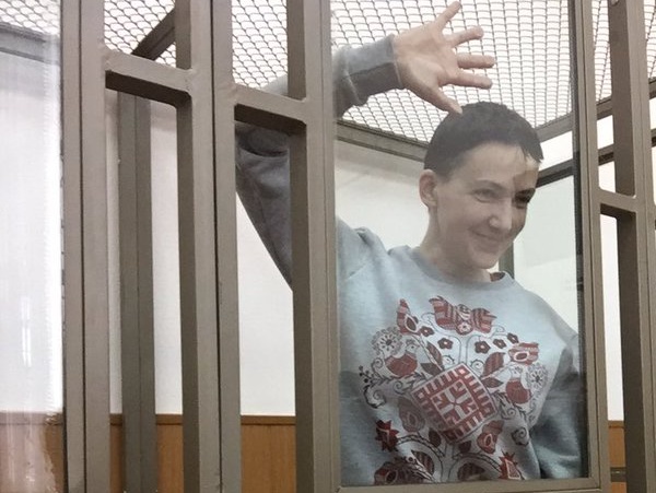 Савченко на допросе следователя Маньшина: Ты будешь сидеть в украинской тюрьме, пока не сгниешь