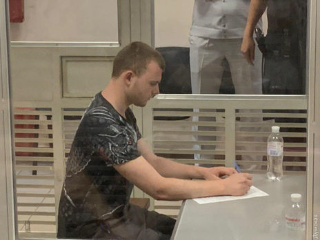 Суд назначил психиатрическую экспертизу и продлил арест подозреваемому в убийстве 11-летней девочки из Одесской области