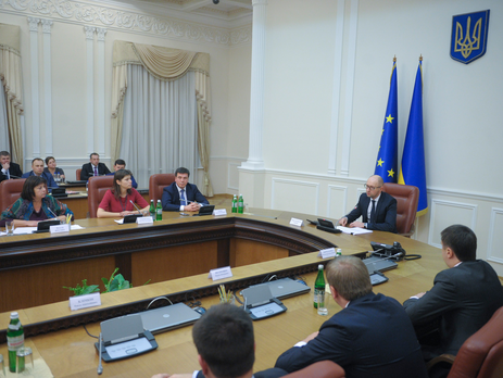 Аваков: Если будет новое правительство, его должен возглавлять Яценюк