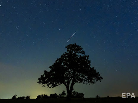 У ніч на 13 серпня жителі Землі могли спостерігати пік метеорного потоку Персеїд. Фоторепортаж