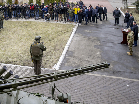 Порошенко: Антикоррупционное бюро расследует более 50 дел на сумму свыше 1 млрд грн