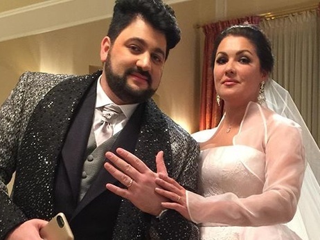 Нетребко и Эйвазов заключили брачный контракт