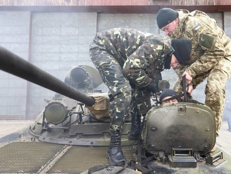 Интенсивность боевых действий на Донбассе во вторник не возросла