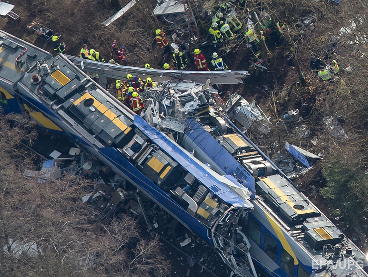 Причиной столкновения поездов в Баварии стала ошибка диспетчера &ndash; СМИ
