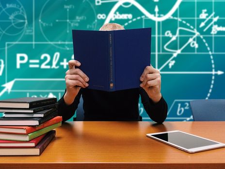 ﻿Уряд Латвії схвалив переведення шкіл нацменшин на латиську мову навчання