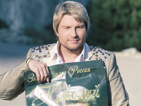 Баскову бросили в лицо торт в гостях у Кадырова