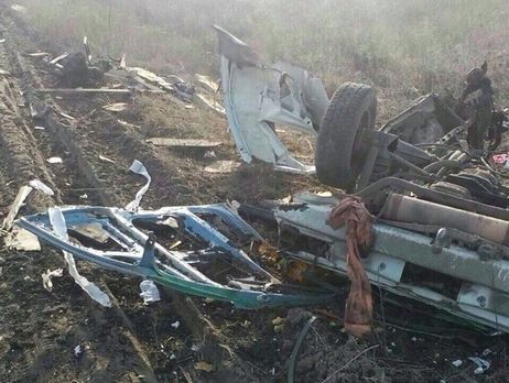 Прокуратура Донецкой области опровергла информацию о смерти четвертого человека при взрыве микроавтобуса на КПП 