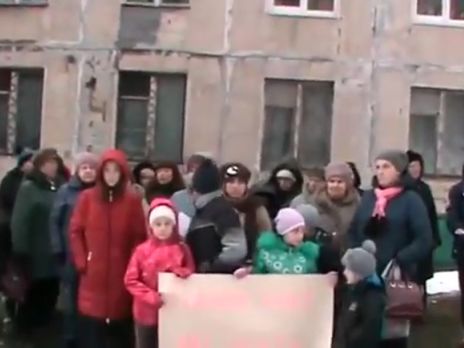 Москвичи: Мы хотим, чтобы наш мучитель Собянин навсегда уехал из Москвы, а к нам приехал президент Обама. Видео